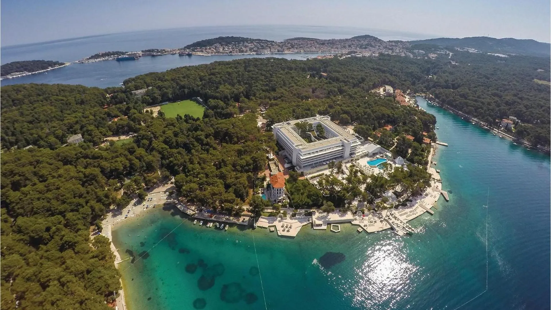 Beautiful Apartment In Mali Losinj With Kitchen Croatia