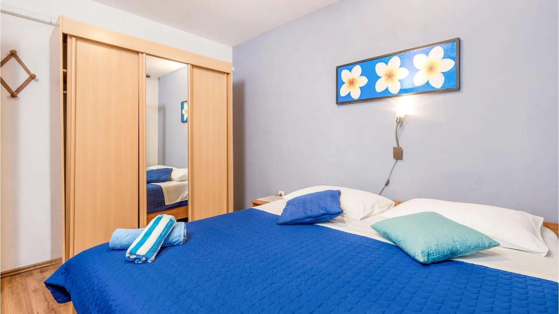 Beautiful Apartment In Mali Losinj With Kitchen Croatia
